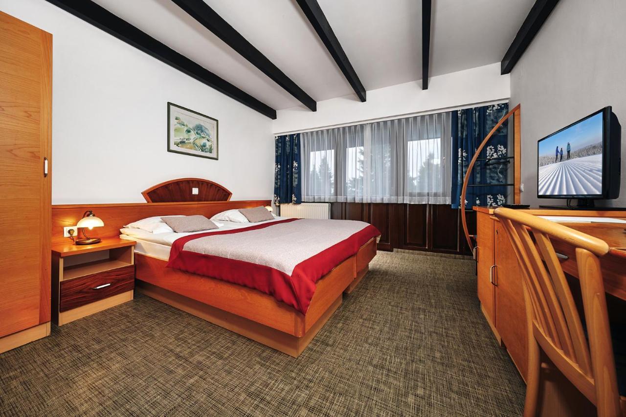 Hotel Brinje Zrece Exterior photo